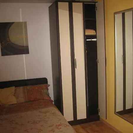 Split Central Guesthouse Pensjonat 3*