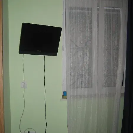 Split Central Guesthouse 게스트하우스 3*